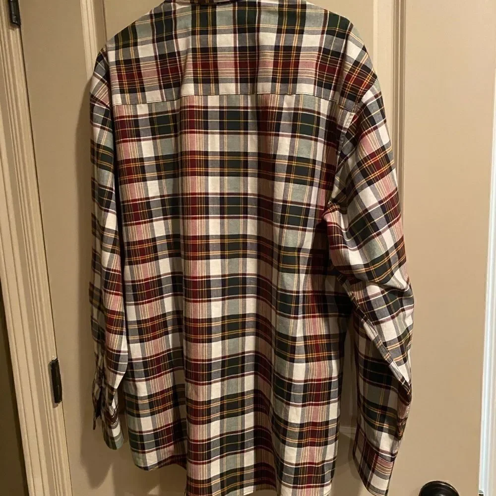 Twenty X Button Up Plaid Shirt Size Large